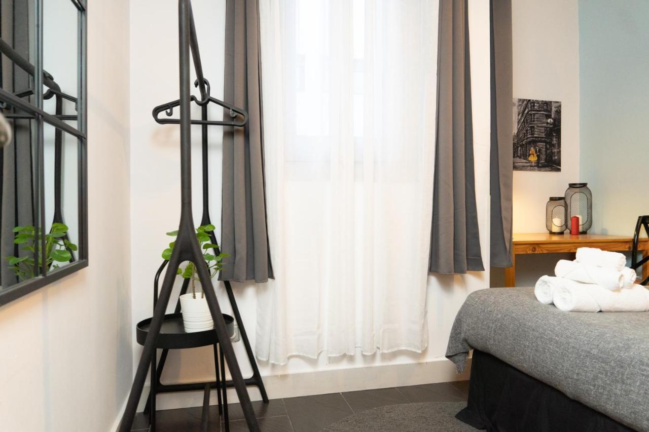 Luxury Center 2 Bedrooms Apartment Puerta Del Sol マドリード エクステリア 写真